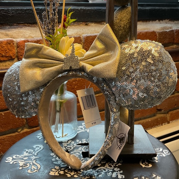 💕Disney Cinderella Castle Minnie Mouse Ears - Picture 2 of 6